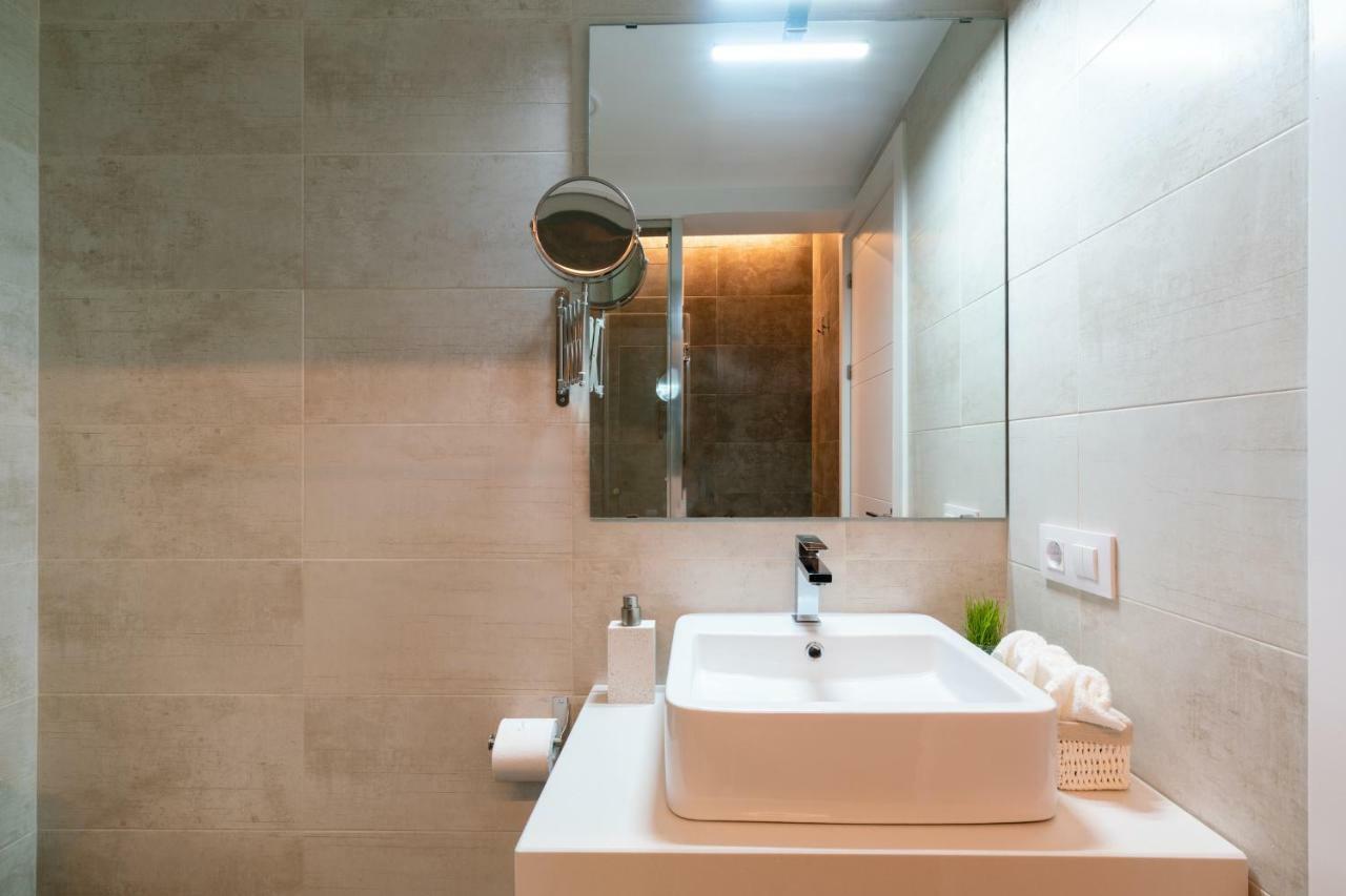 Unique Homes Setas La Campana Apartment Seville